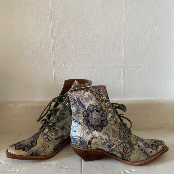 SOLD! Free People x Jeffrey Campbell Western Boots - Picture 5 of 7